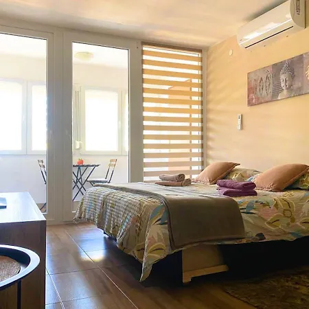 Balcony And Parking, 1min To Shop, Near * Pula