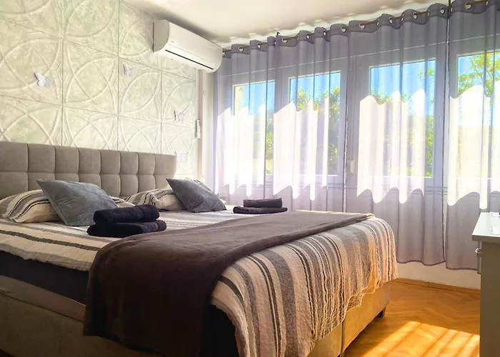 Appartement Balcony And Parking, 1min To Shop, Near